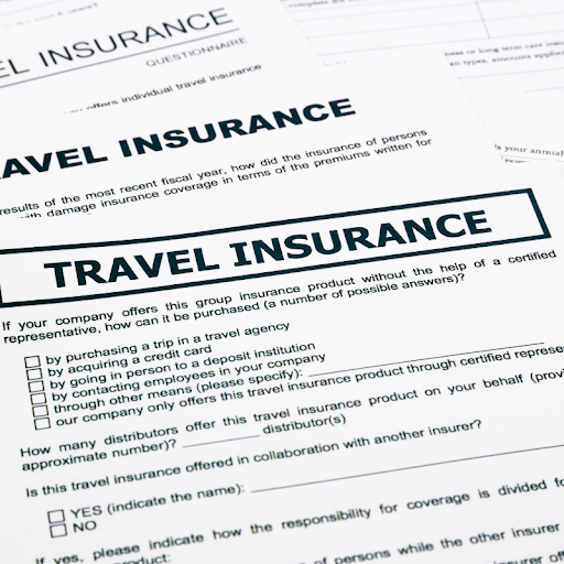 Đi du lịch cần chuẩn bị gì? Tất nhiên không thể thiếu giấy bảo hiểm du lịch